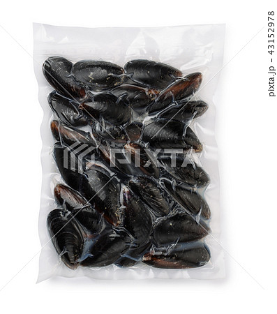 Vacuum packed  whole shell mussels 43152978