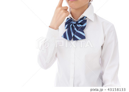 思春期の肌荒れに悩む学生 43158133