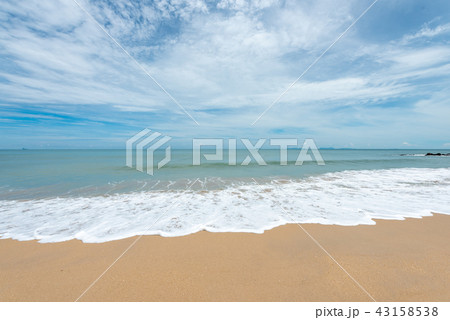Soft waves on the sand beach 43158538