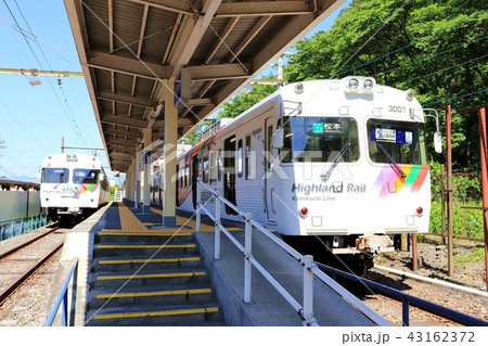 アルピコ交通　新島々駅にて 43162372