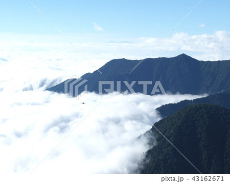 雲上の飛行 雲上の飛行 43162671