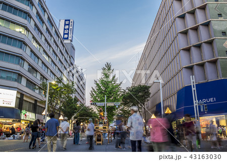 愛知県 名古屋都市風景 広小路夏祭りの写真素材