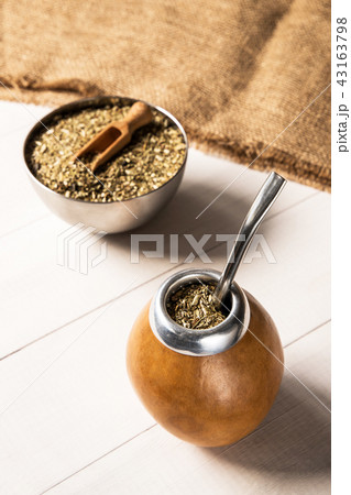 yerba mate drink 43163798
