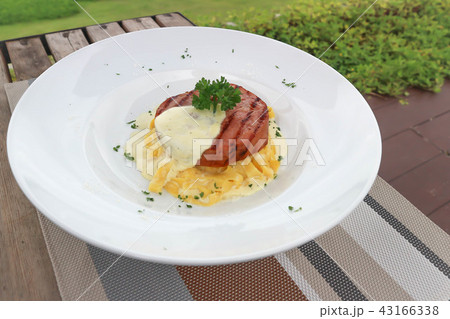 ham spaghetti or pasta ham spaghetti or pasta 43166338