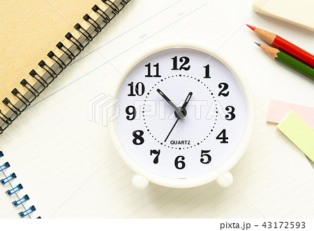 勉強　時間　時計　教育 43172593
