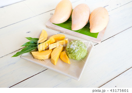 Thai style tropical dessert, Thai style tropical dessert, 43175601