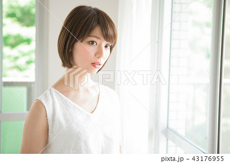 女性　ビューティーイメージ　 43176955