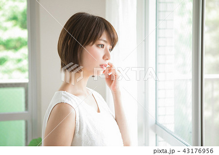 女性　ビューティーイメージ　 43176956