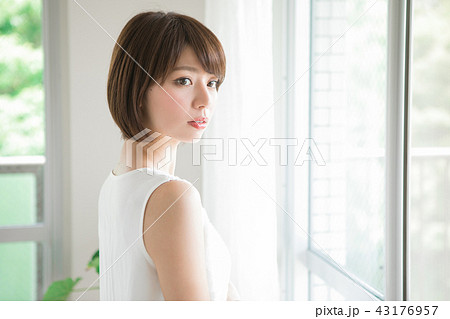 女性　ビューティーイメージ　 43176957