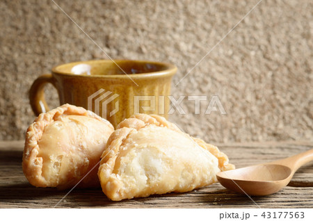 curry puff curry puff 43177563