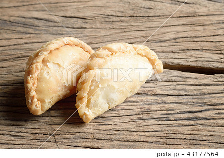 curry puff 43177564