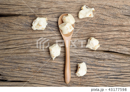 thai snack, white nougat with bean 43177598