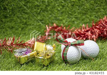 Merry Christmas to golfer Merry Christmas to golfer 43182455