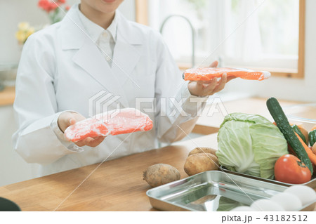 nutritionist 43182512