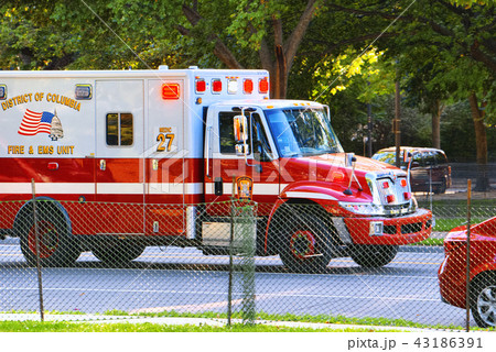 Washington, USA, Ambulance ( Emergency) car. 43186391