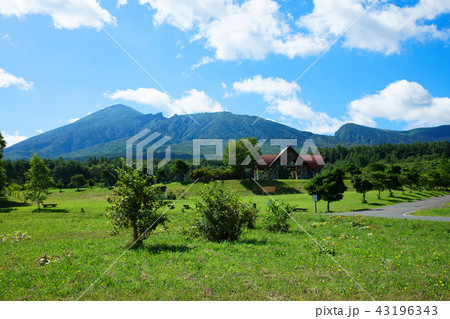 八幡平　県民の森みんなの広場より岩手山を望む 43196343