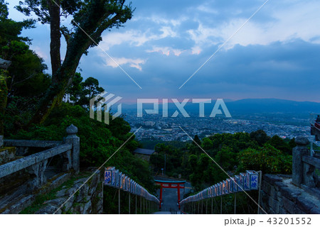 高良大社から眺める久留米市の日没 43201552