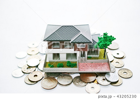 家とお金 43205230