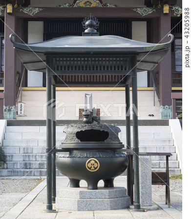 青山善光寺の香炉（東京都港区） 43205988