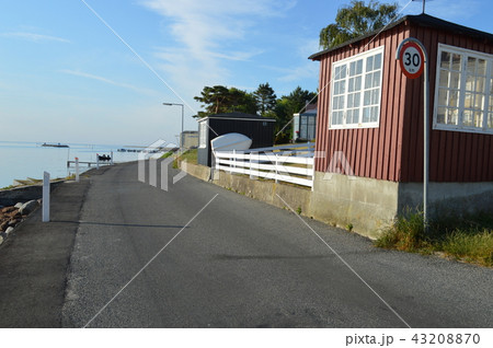 デンマーク、マスタル、浜辺の道 デンマーク、マスタル、浜辺の道 43208870