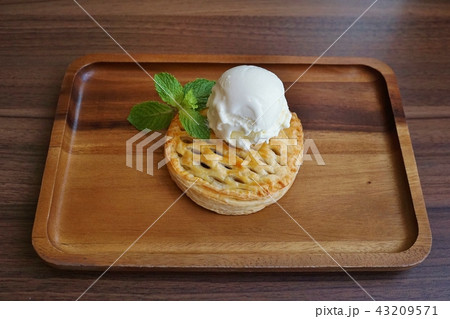 Sweet Potato Apple Pie（スイートポテトアップルパイ） 43209571