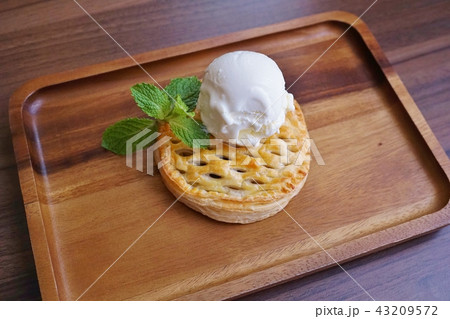 Sweet Potato Apple Pie（スイートポテトアップルパイ） 43209572