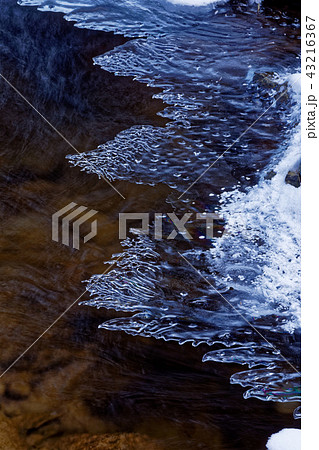 八ヶ岳・柳沢南沢の氷の造形 43216367