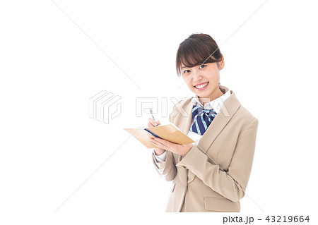 ノートを取る学生 43219664