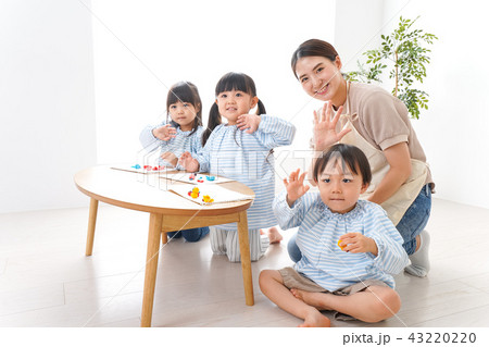 幼稚園 幼稚園 43220220
