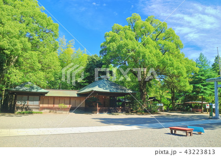 水戸の常磐神社　能楽殿 43223813