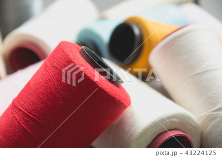 Colorful sewing threads, Colored thread coils. 43224125