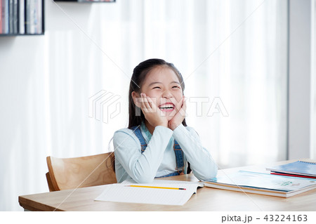 韓国人 女性 女 43224163