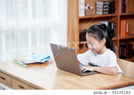 韓国人 女性 女 43226103