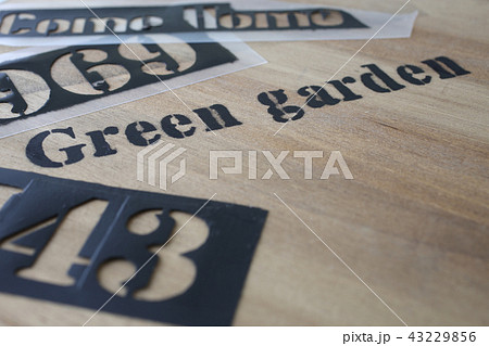 ステンシルプレート ステンシルプレート 43229856