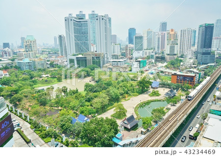 タイ王国首都バンコク、ベンジャシリ公園と周辺環境、BTS タイ王国首都バンコク、ベンジャシリ公園と周辺環境、BTS 43234469