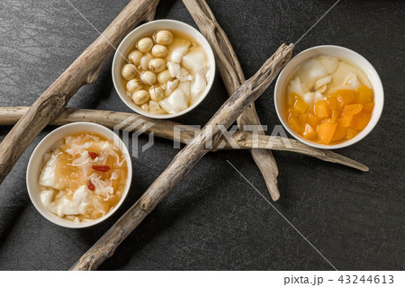 豆花　台湾の豆腐スウィーツ　Toufa (Tofu Pudding) 43244613