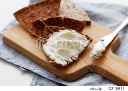 Sandwich with cream cheese Sandwich with cream cheese 43246951