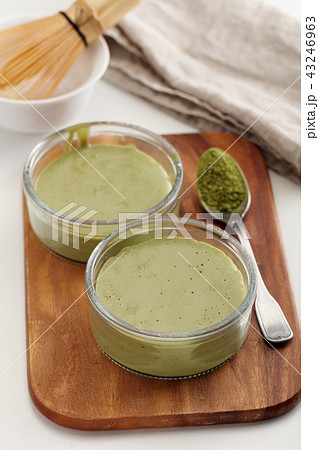 Matcha tea agar jelly 43246963