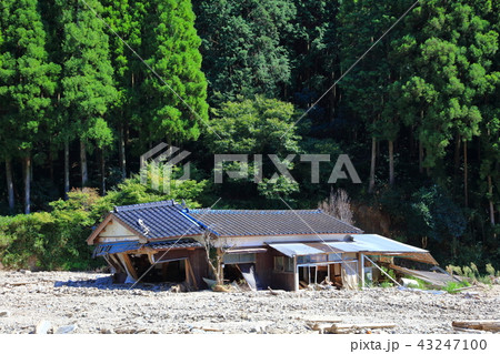 九州北部豪雨災害後の山田地区（2018年8月） 43247100