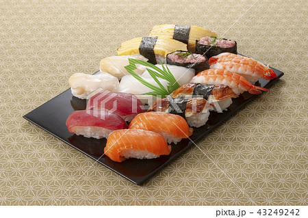 にぎり寿司の盛り合わせ にぎり寿司の盛り合わせ 43249242
