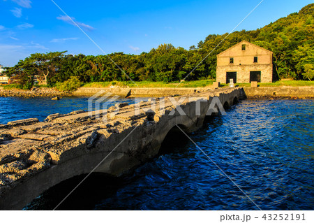 魚雷発射試験場跡の夕暮れ　【長崎県東彼杵郡川棚町】 43252191