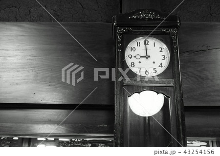 アンティーク 壁掛け時計 アンティーク 壁掛け時計 43254156