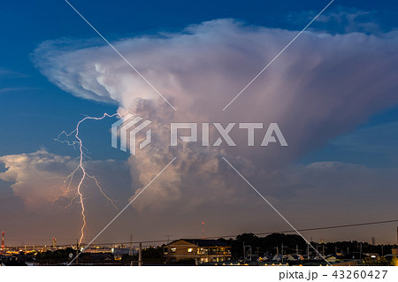 入道雲と稲妻 入道雲と稲妻 43260427