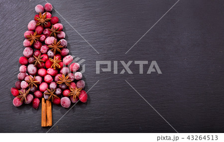 christmas tree made of frozen cranberries 43264513
