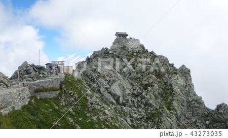 立山連峰雄山の山頂 立山連峰雄山の山頂 43273035