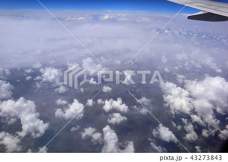 ワイオミング州上空から見たアメリカの台地 43273843