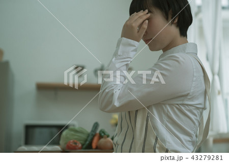 Housework Housework 43279281