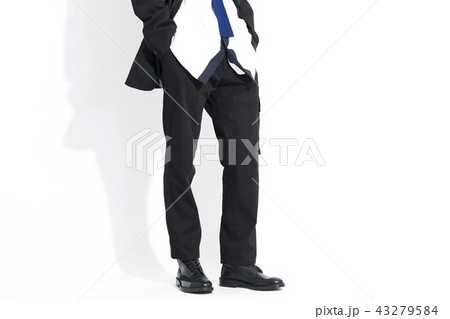 男性の足 43279584