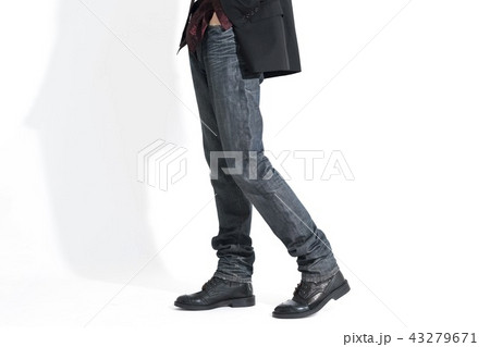 男性の足 男性の足 43279671