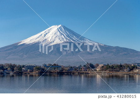 富士山　(河口湖　3月　晴れ) 43280015